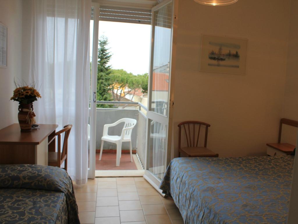 Hotel Morena Riccione Centrale Camera foto